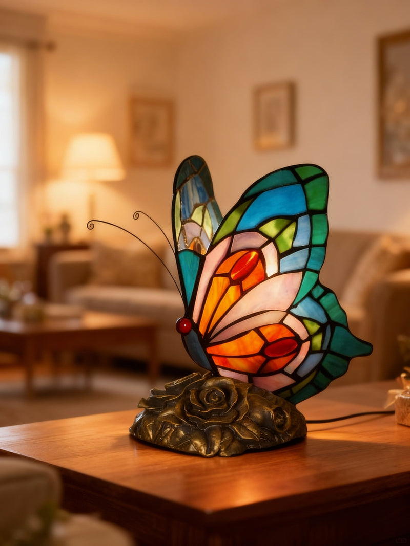 BUTTERGLOW | Lámpara de vidrio hecha a mano con mariposa